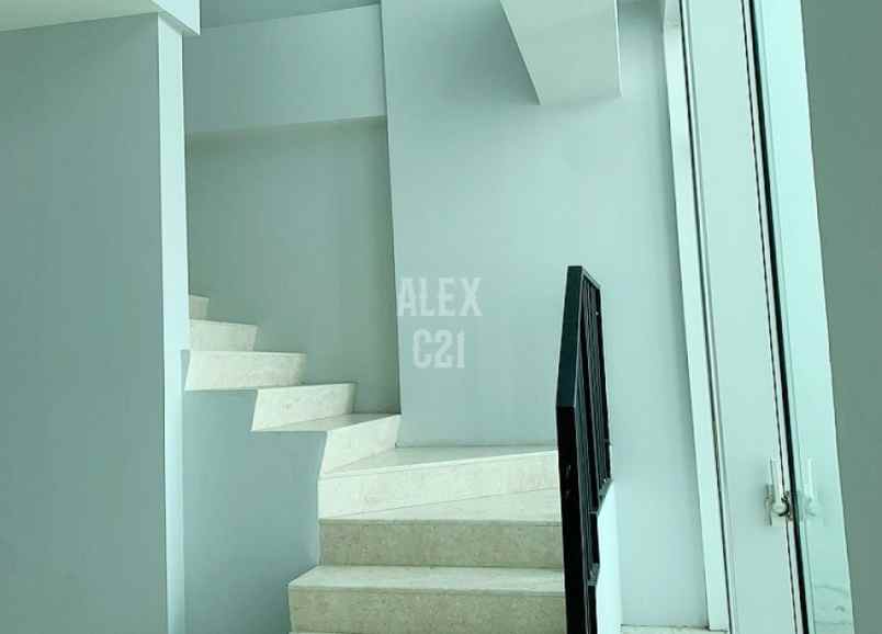 dijual apartemen kedoya selatan