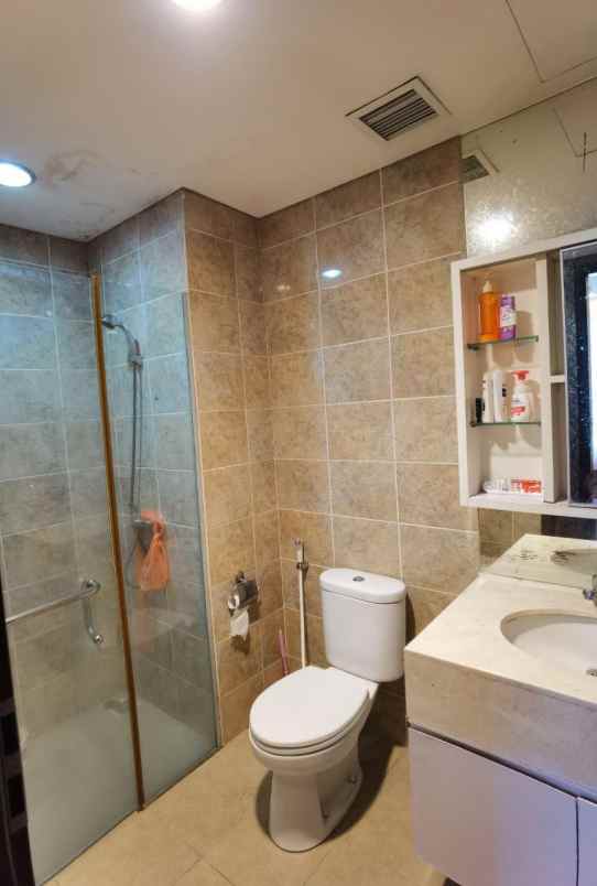 dijual apartment kemang village