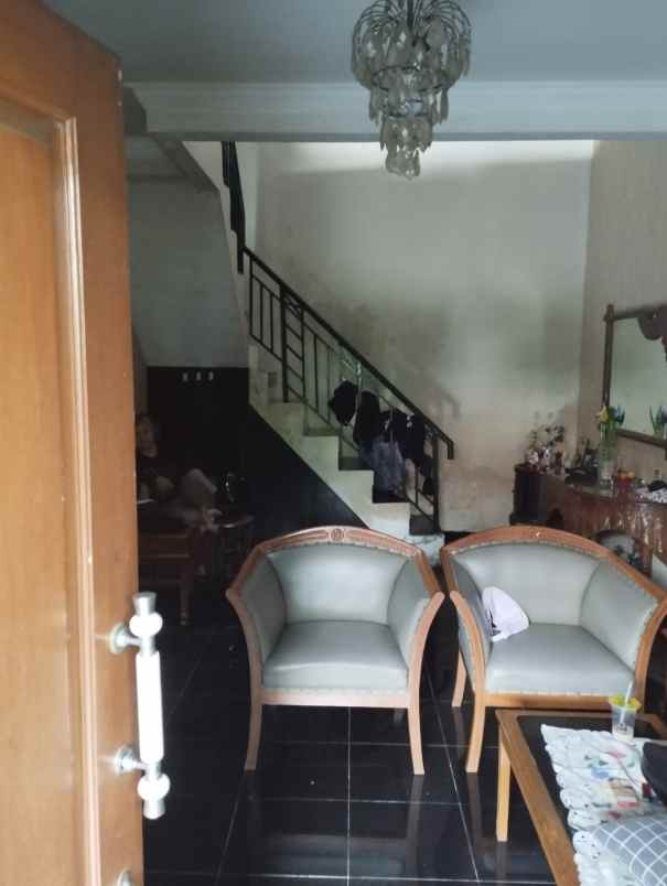 dijual cepat rumah di daerah padasuka