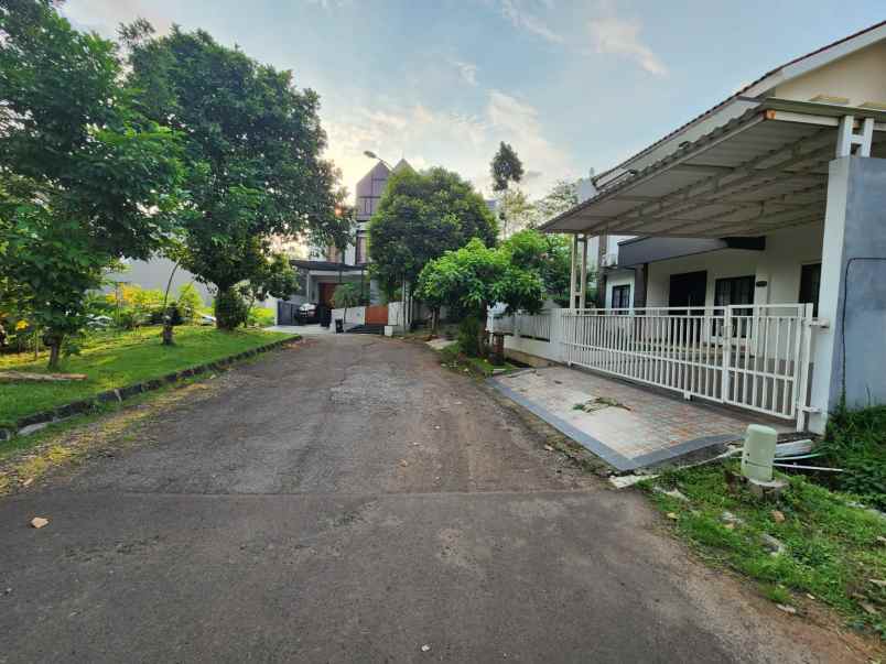 dijual cepat rumah giriloka bsd