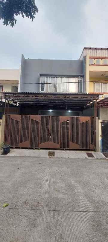 dijual cepat rumah komplek villa arteri kebon jeruk