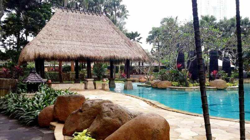 dijual hotel laviana banyiualit