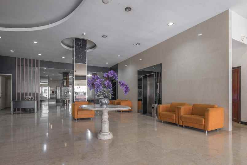 dijual hotel melayu baru kec wajo kota