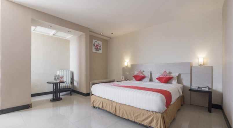 dijual hotel melayu baru kec wajo kota