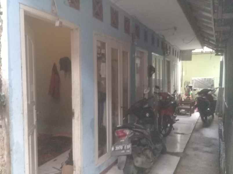 dijual kontrakan 3 pintu di sukatani depok jawa barat