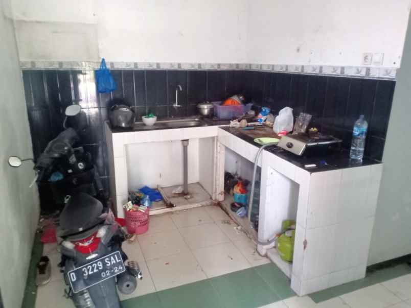 dijual kost banyumanik