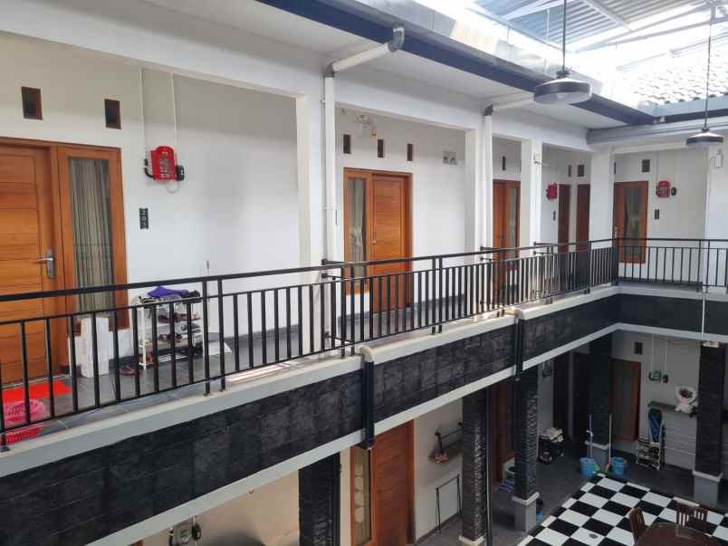 dijual kost caturtunggal kec depok