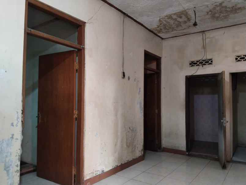 dijual kost diponegoro salatiga