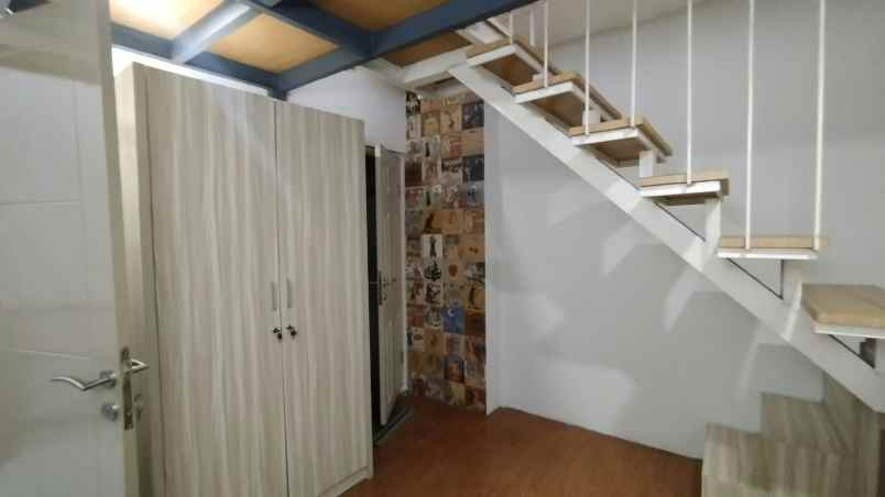 dijual kost duta bintaro