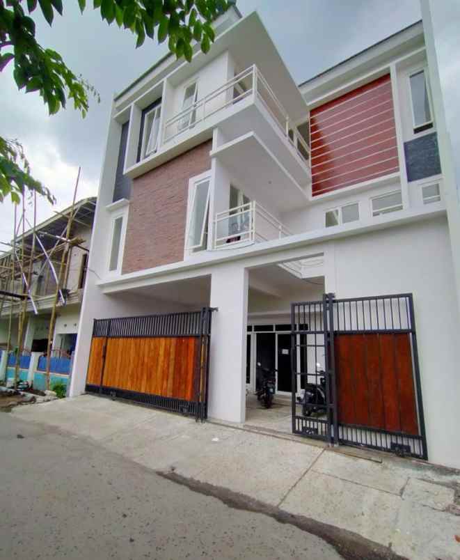 dijual kost exclusive di malang dekat kampus uin