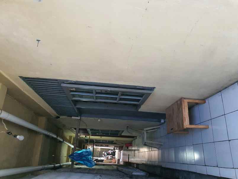 dijual kost jl kalimongso jurang mangu