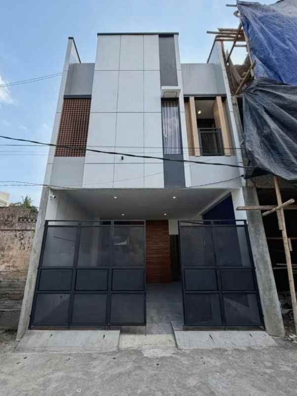 dijual kost pandanaran kaliurang km 12 5