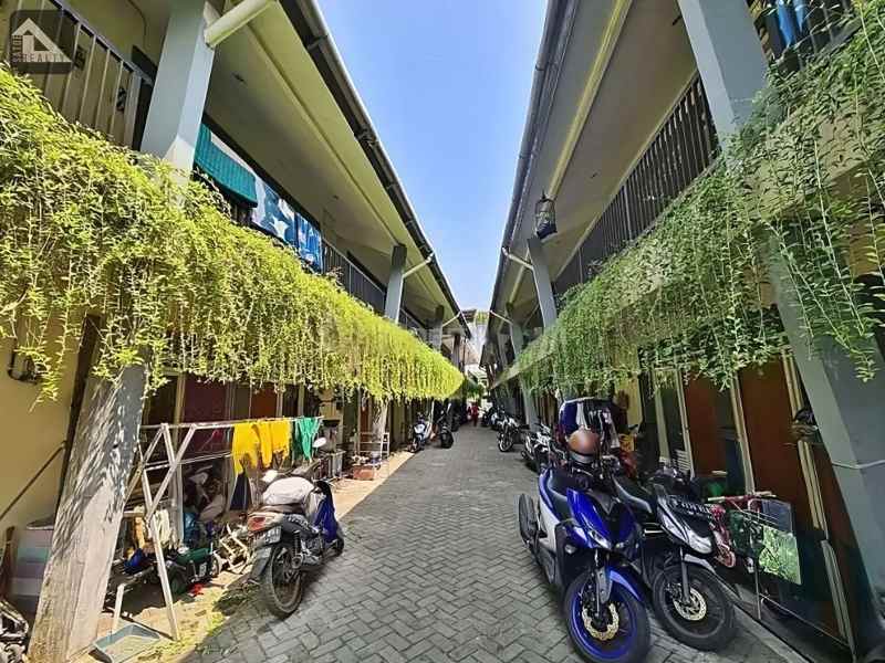 dijual kost petukangan selatan