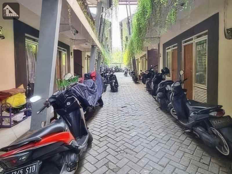 dijual kost petukangan selatan