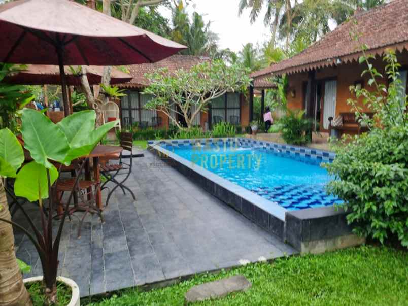 dijual murah villa cantik tanah luas di pakem