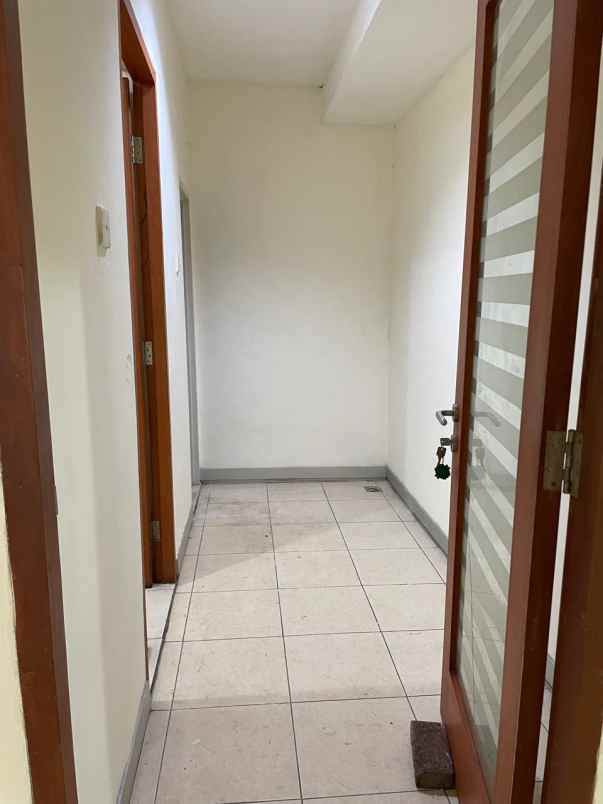 dijual ruko gudang kantor citra grand cibubur