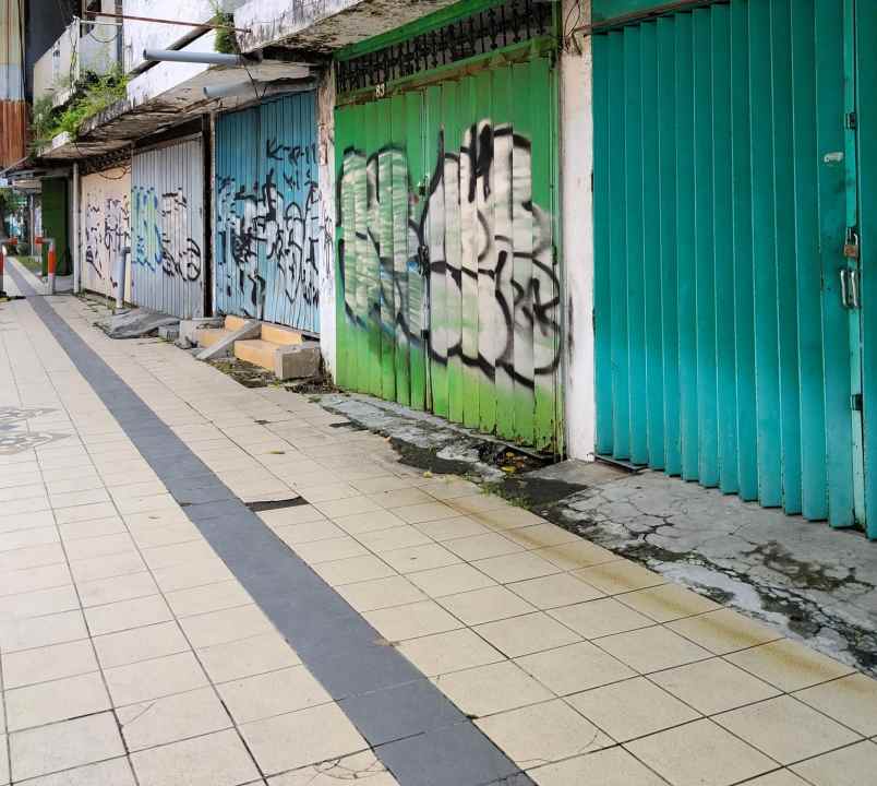 dijual ruko gudang kantor jalan basuki rahmat surabaya
