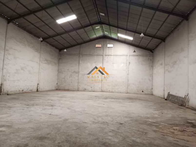dijual ruko gudang kantor komplek pergudangan haji