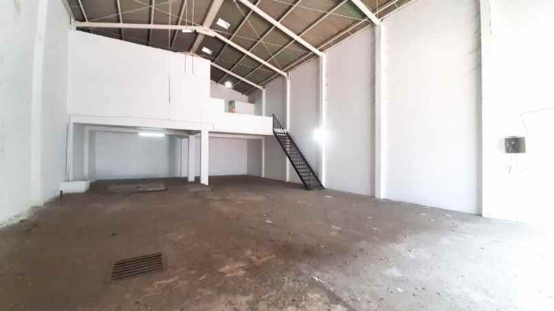 dijual ruko gudang kantor lebak