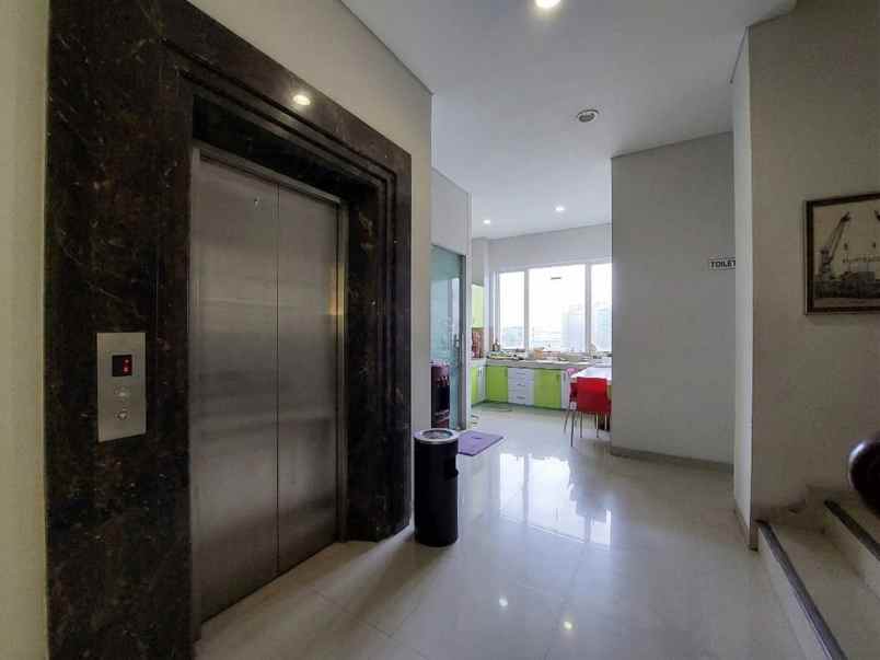 dijual ruko gudang kantor perak timur