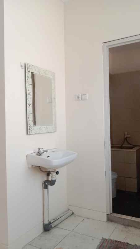 dijual ruko gudang kantor ruko bulevar hijau harapan