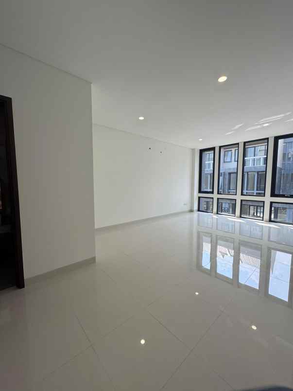 dijual ruko gudang kantor ruko del rey jl lkr