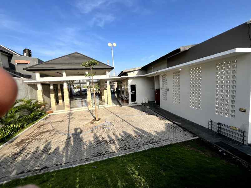 dijual rumah alana tambak oso