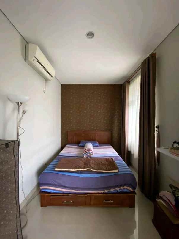 dijual rumah almira green residence