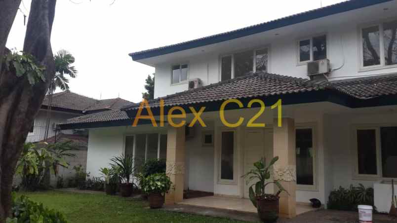 dijual rumah ampera