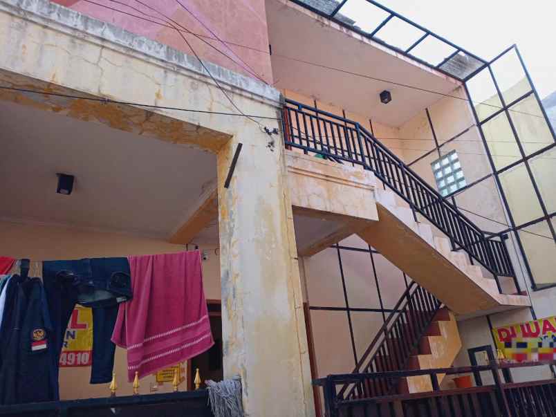 dijual rumah antapanj