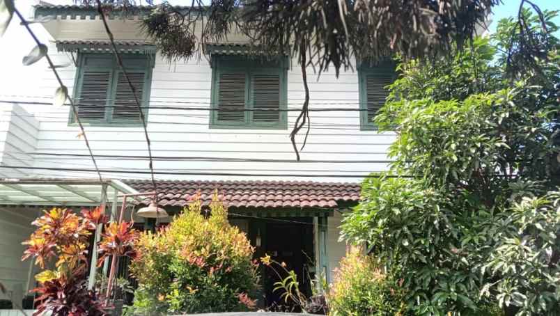 dijual rumah arcamanik endah