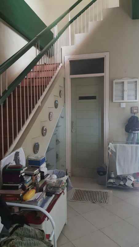 dijual rumah arcamanik endah