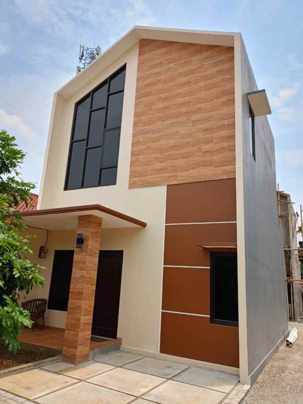 dijual rumah arya cluster