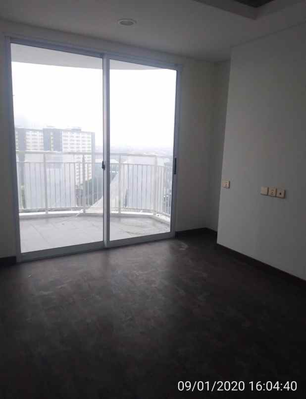 dijual rumah avenue 88