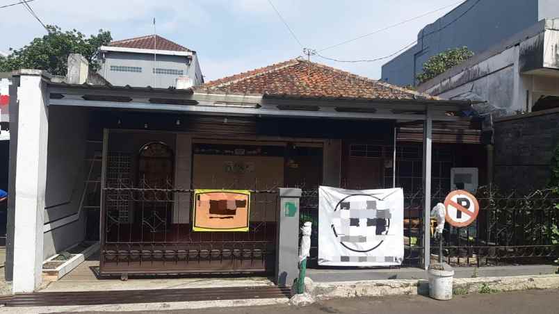 dijual rumah babakan jeruk