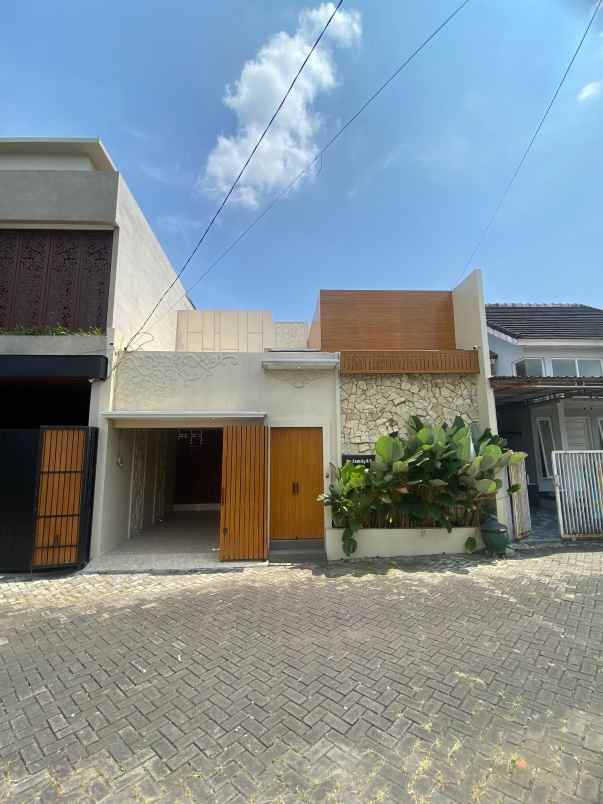 dijual rumah bandungrejosari sukun kota
