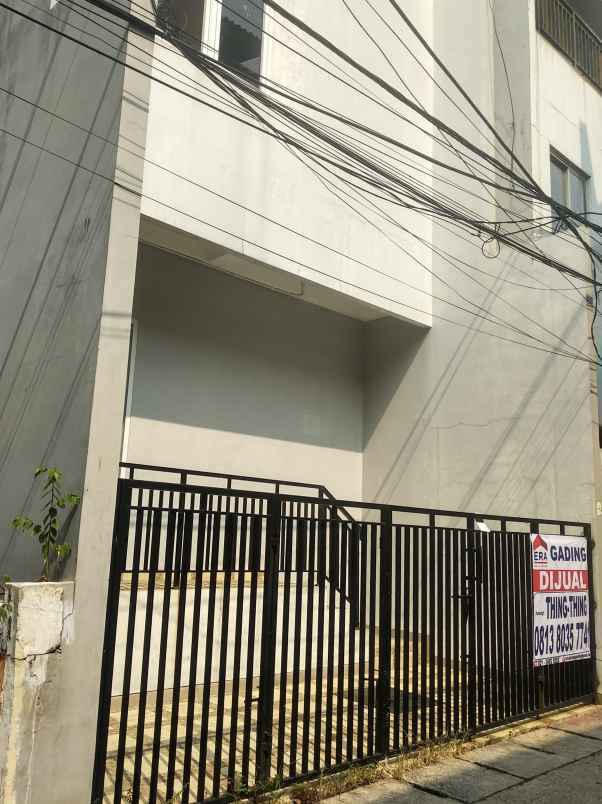 dijual rumah bangun cipta sarana bcs