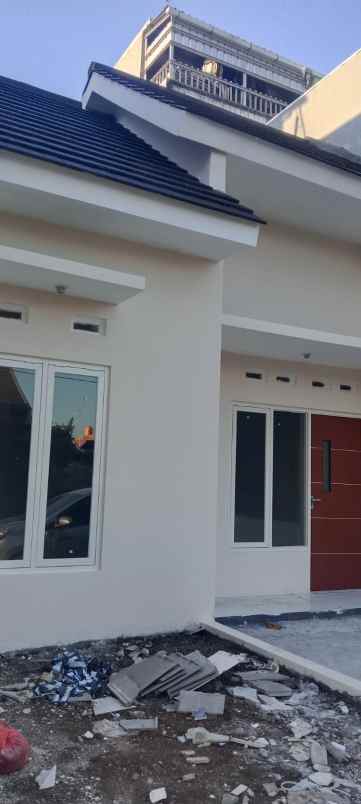 dijual rumah bangunan baru di sidomulyo sidoarjo