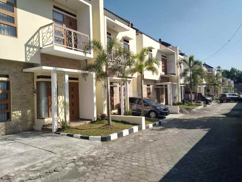 dijual rumah bangunjiwo