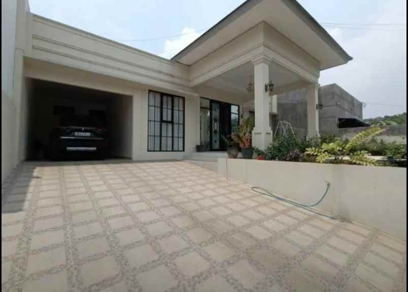 dijual rumah baru setiabudi regency bandung