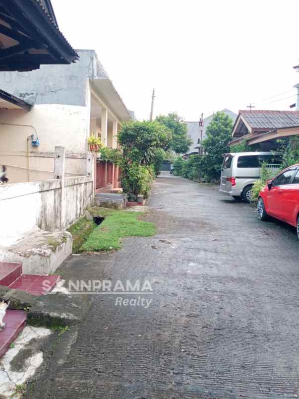 dijual rumah beji