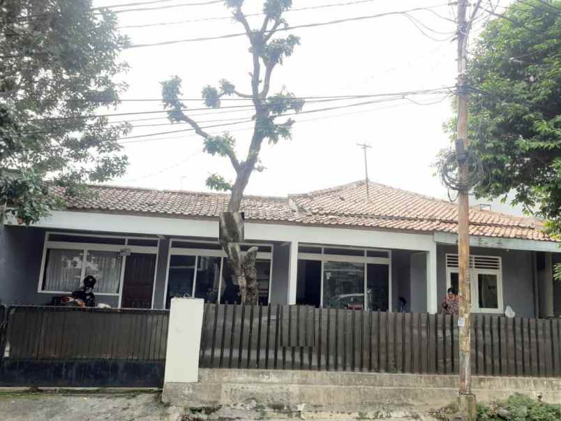 dijual rumah bintaro