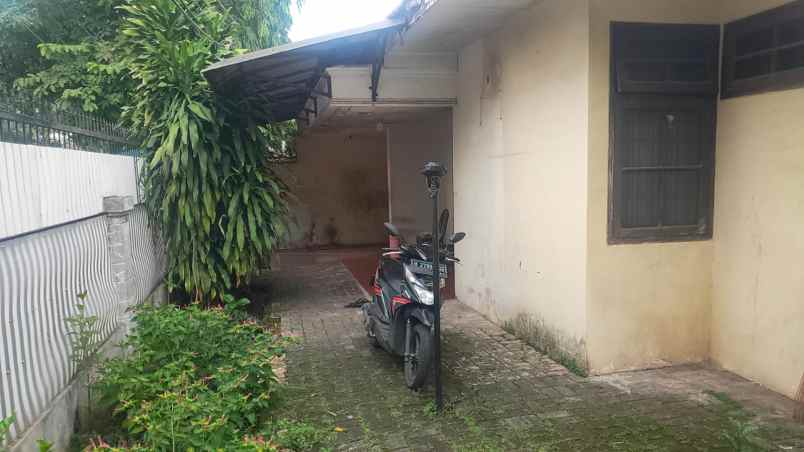 dijual rumah bintaro