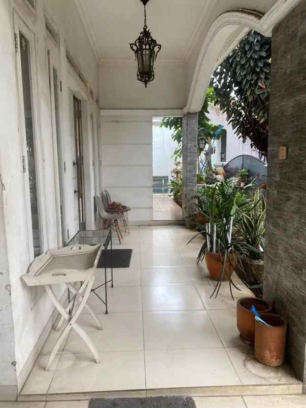 dijual rumah bintaro sektor 3a