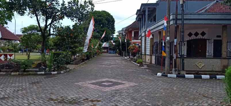 dijual rumah blimbing