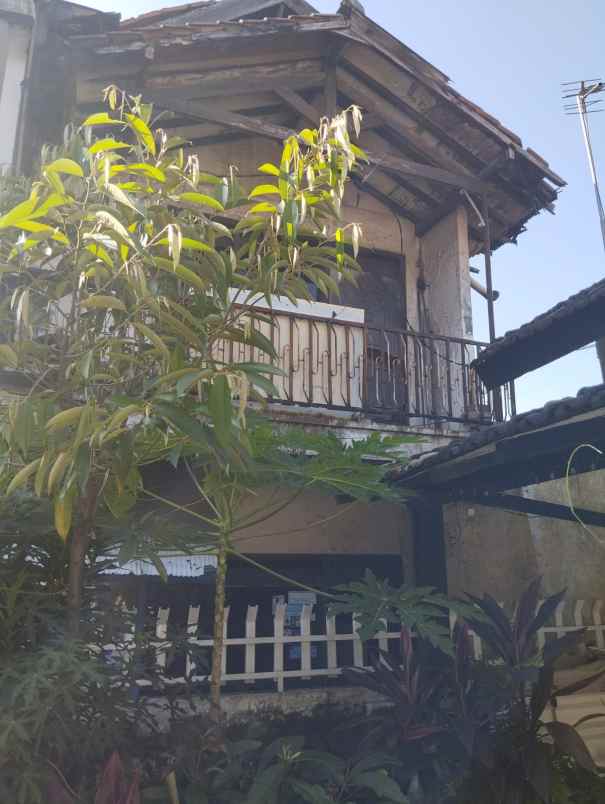 dijual rumah buahbatu