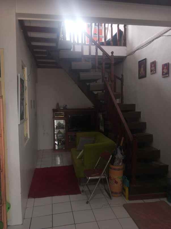 dijual rumah buahbatu