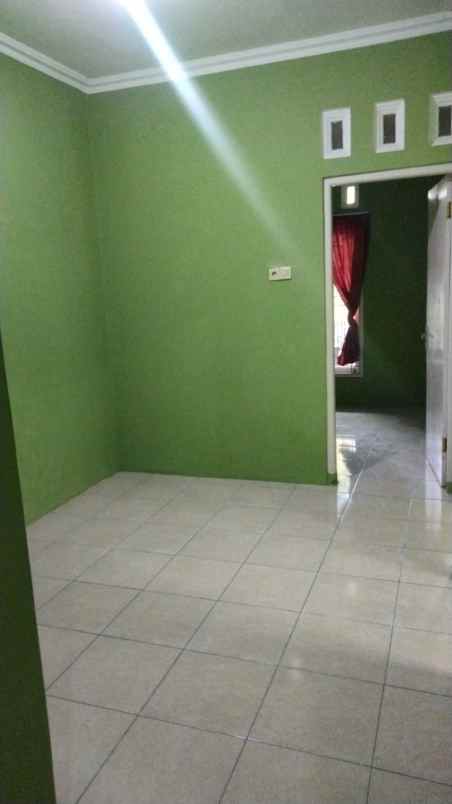 dijual rumah bulusan tembalang