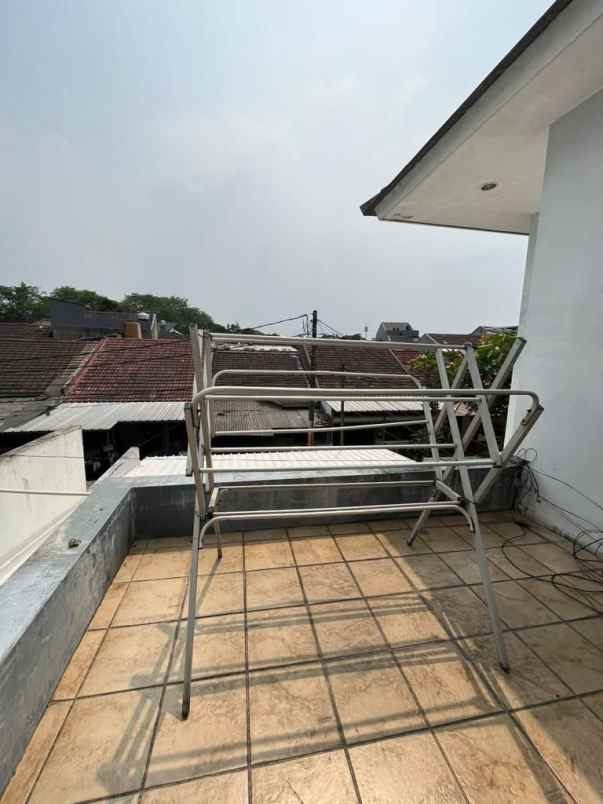 dijual rumah bumi pesanggrahan mas