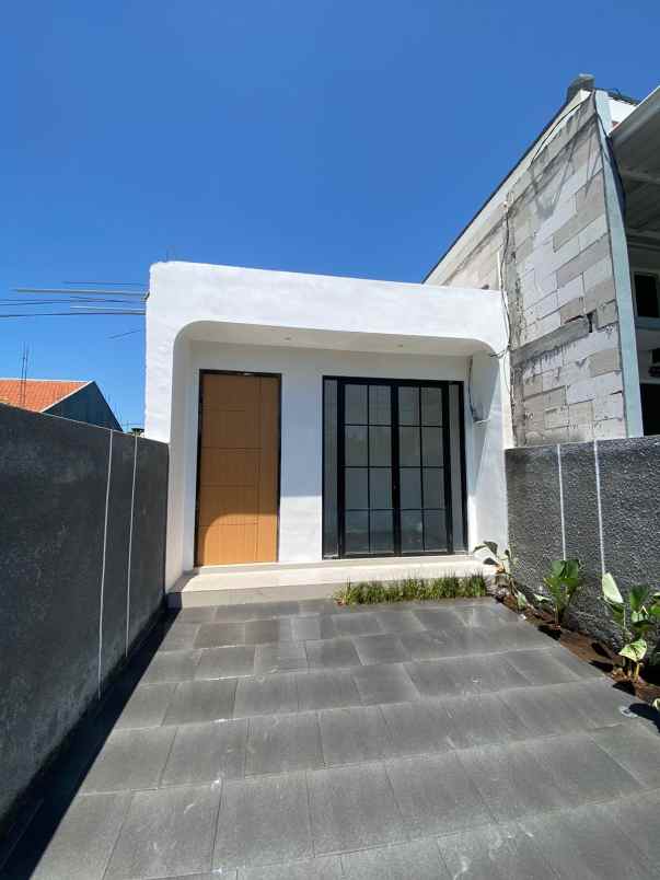 dijual rumah bumi wonorejo asri